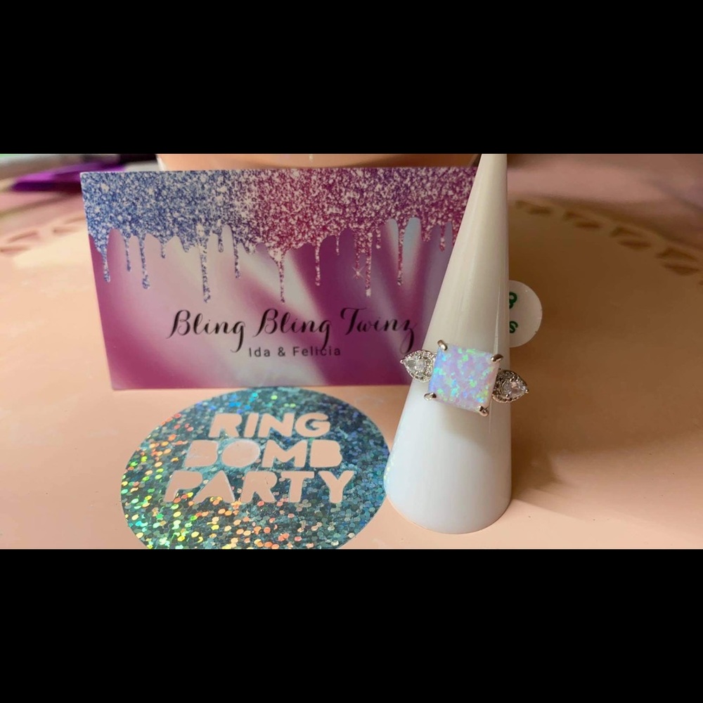 Ask me what I do? Get paid to party. - Picture 6 of 14